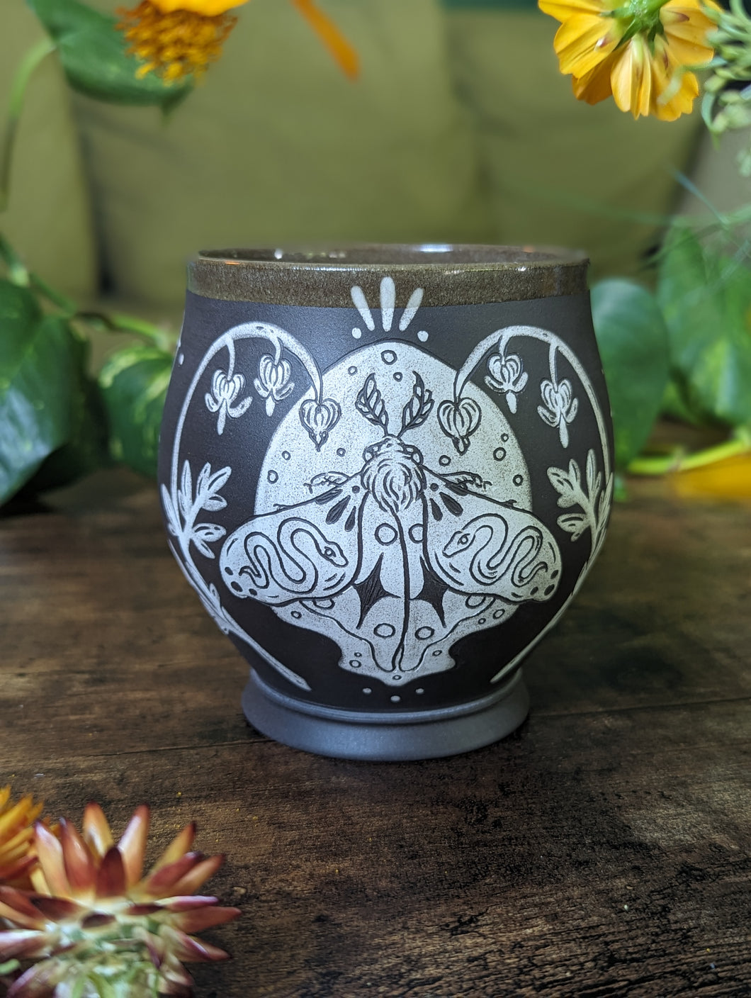 #01 - Moth & Bleeding Hearts Mug