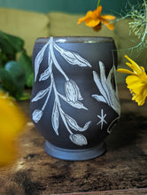 Load image into Gallery viewer, #18 - Hand &amp; Thread &amp; Scissors Cup