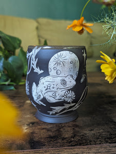 #24 - Frog & Dandelions Cup